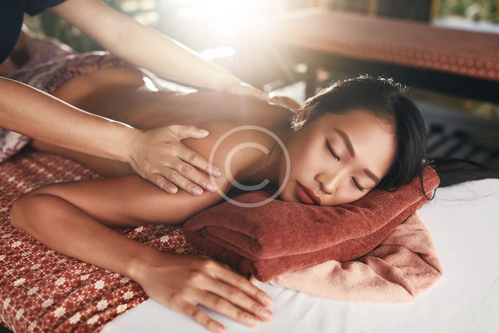 HÄRTER AROMAÖL-MASSAGE